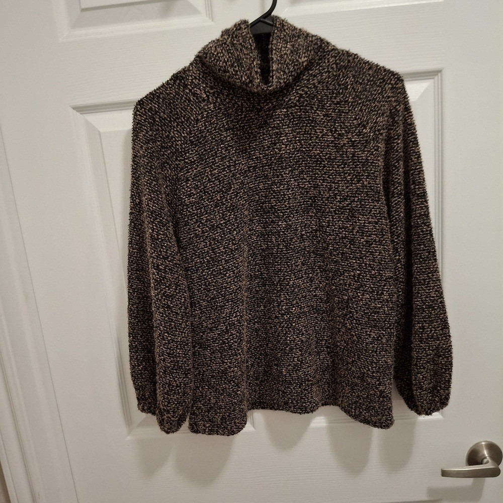 3/$15 Zara Small‎ Heathered Mock Neck Sweater